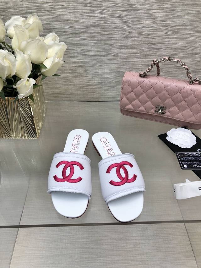 In stock! Authentic counter-level version! *4B hot-selling slippers! The hottest