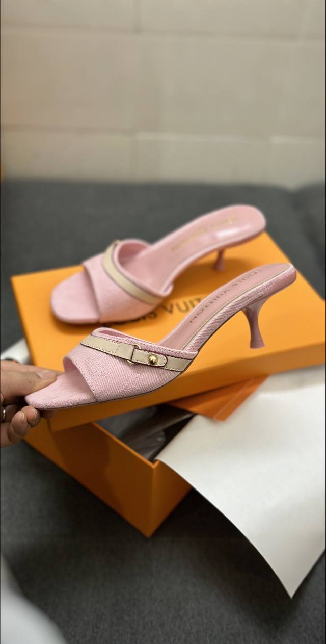 2025 Spring Vuitton Loui.