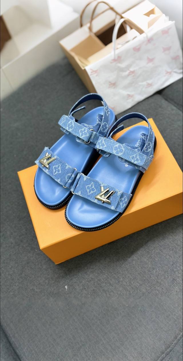 The latest Louis Vuitton autumn and winter new products are on the market. Super
