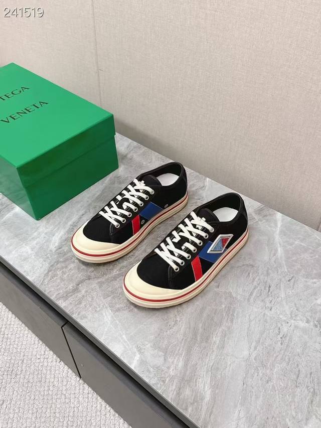 Factory Price: P Bottega Veneta. The latest Eliot series retro basketball shoes,