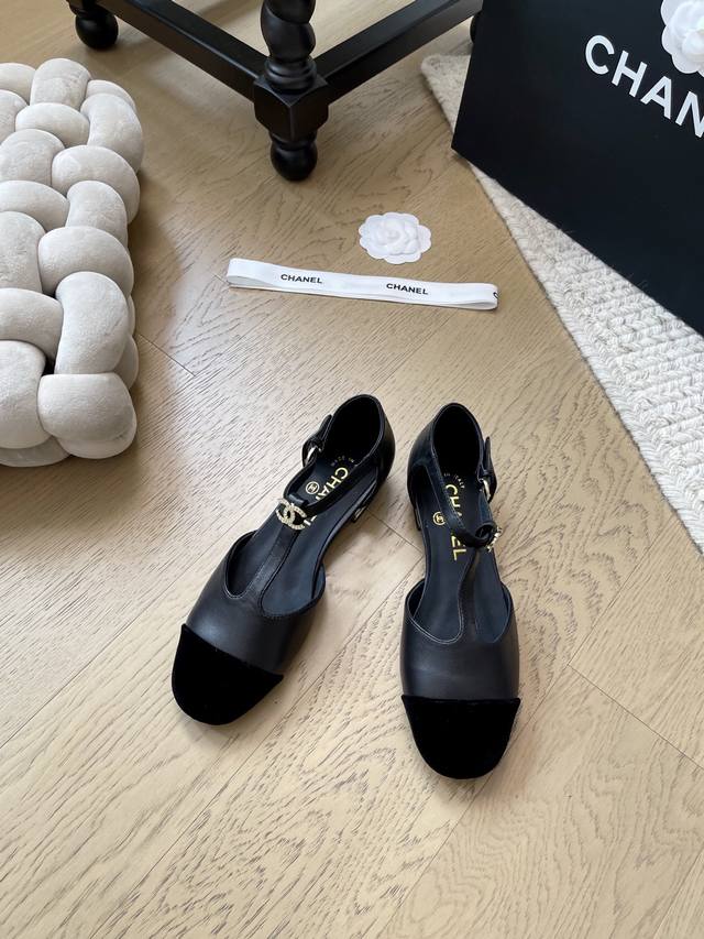 Chanel 25C new Mary Jane block-heel sandals! Top-tier edition! Pre-sale in the s