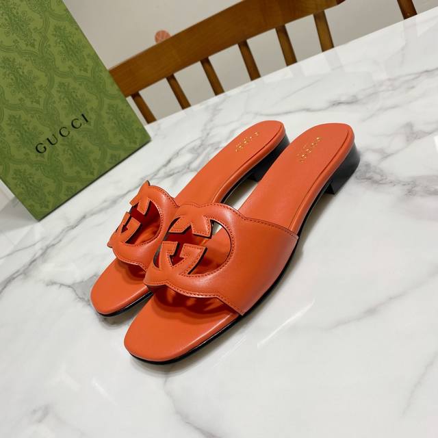 All-orange Gucci Gucci's latest summer double flat slippers, popular hollow reli