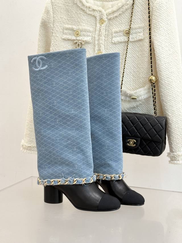 Chane short boots and long boots*