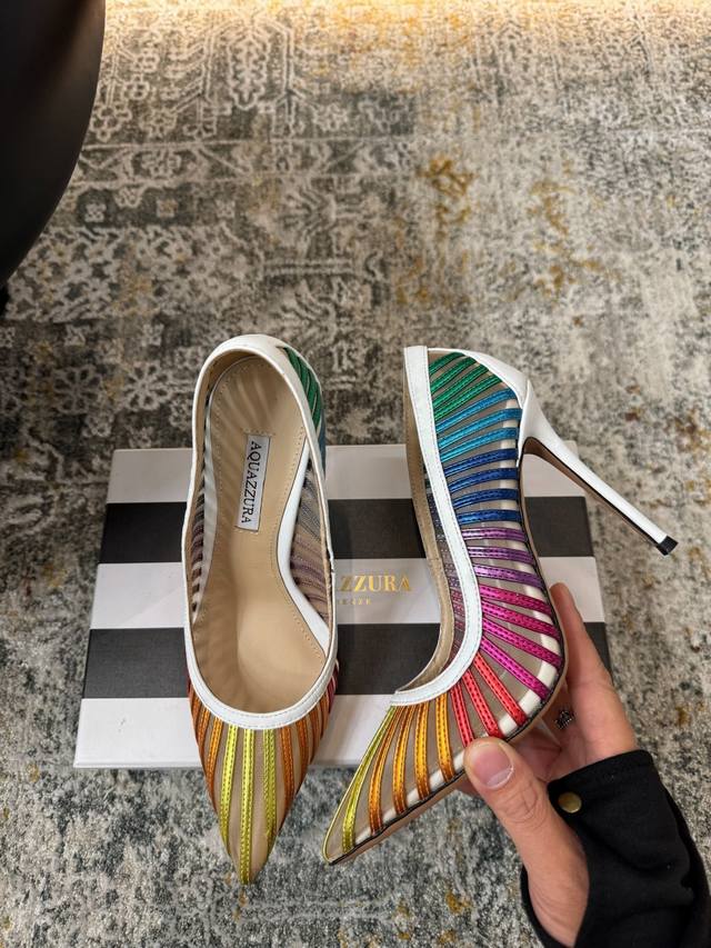 s newest pineapple shoes are a true gem. Every style captivates me. I've always
