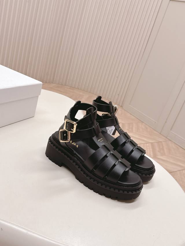high-top Prada 2025 spring/summer new sandals. Roman platform sandals and slippe