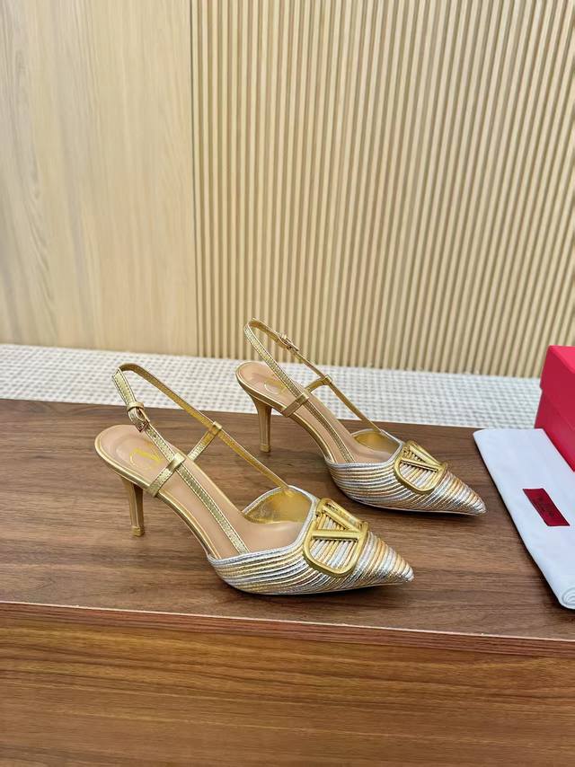 Premium Edition Valentino Spring/Summer Women's Slingback Sandals. The unique, h