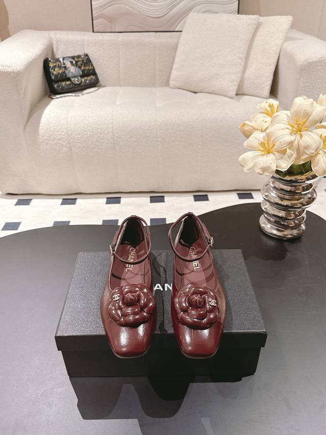 35-41 41 Custom made, no returns or exchanges. Chan*L 2025A Spring/Summer new ar
