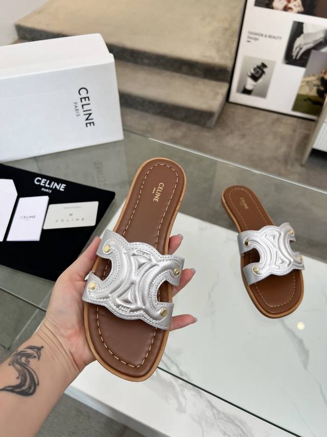 leather sole +20 Celine 2025 Spring/Summer new half-slippers. The upper is made