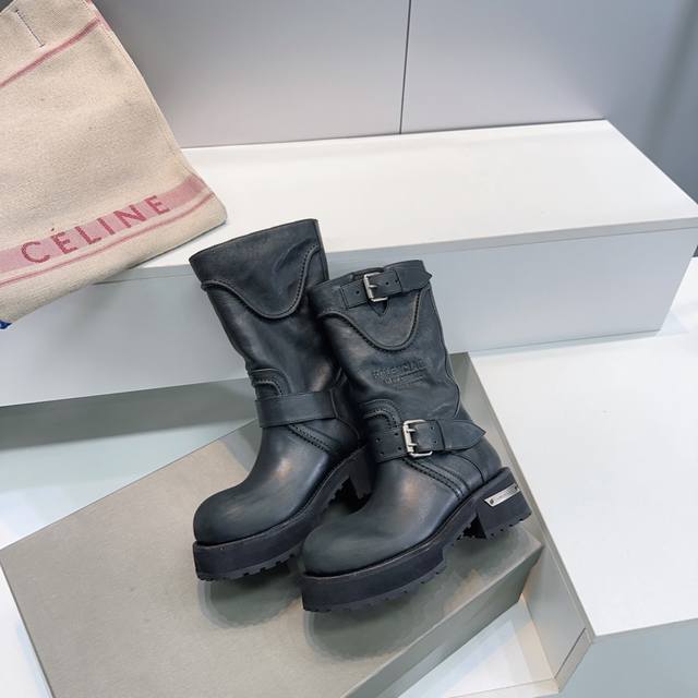High-quality factory-made women's and men's boots! Top-quality Balenciaga Venom,