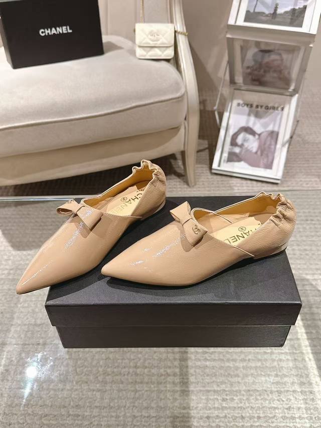 2025A-2 Upper; Imported small-medium wrinkled patent leather lining; Silk sheeps