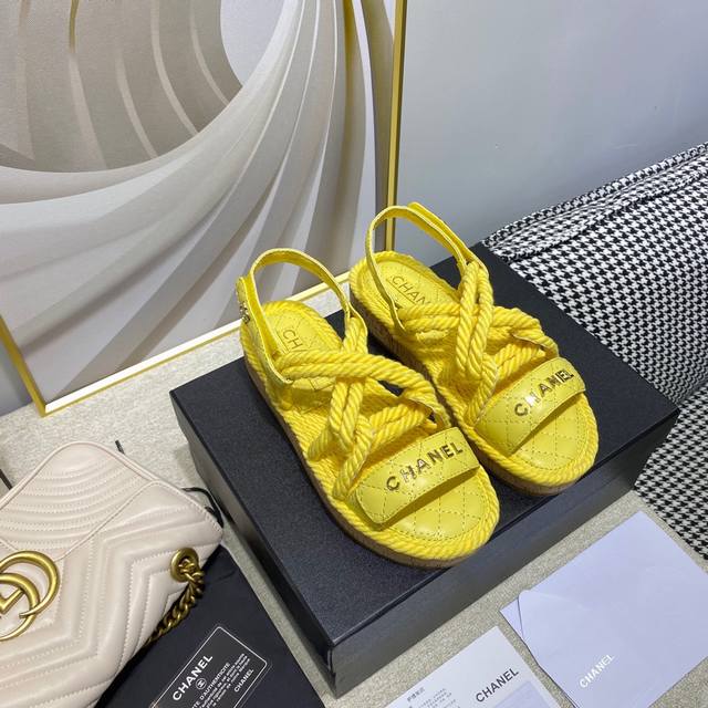 Factory Price: P, this is an absolute bestseller! Coco Chanel always said, "Shoe