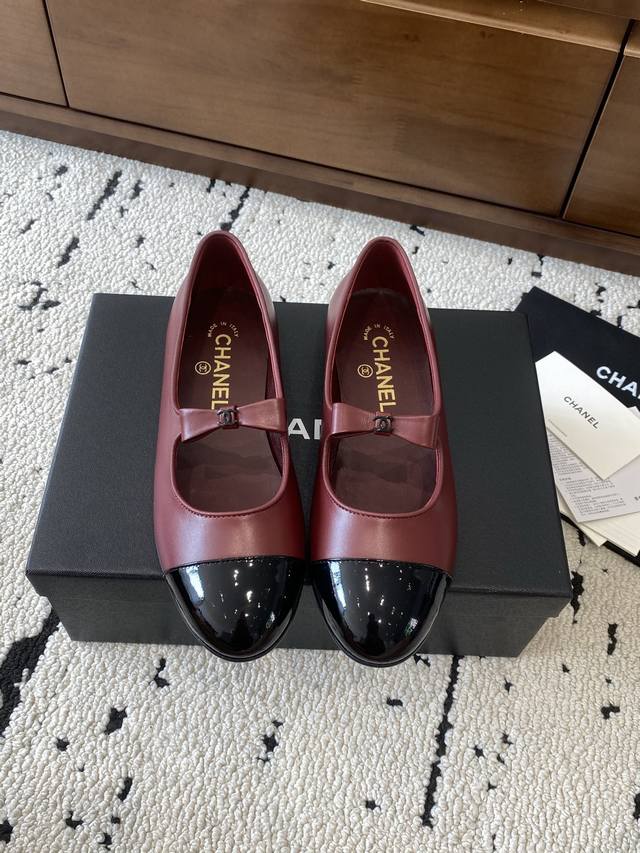 Chanel 2025 autumn and winter new style, Mary Jane leather Chanel C home flat sh
