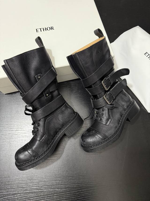 Ethor's new motorcycle boots debut! The multi-buckle design is as sharp as mecha