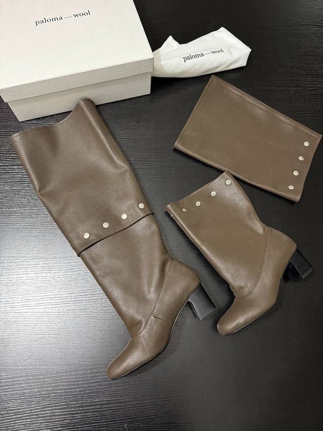 Paloma Wool new arrival, one shoe for multiple wears. Sharp leather stitching an