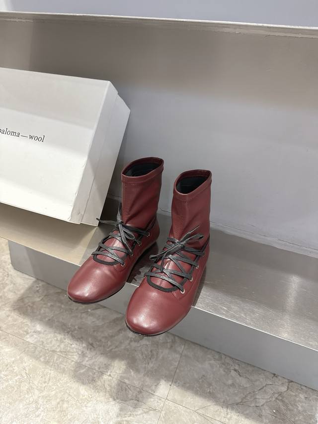 Paloma Wool 25Wf autumn/winter new lace-up stretch boots with elastic socks. The