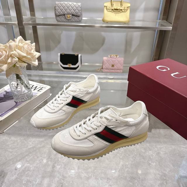 Men's: Forrest Gump shoes, light luxury, sportswear, and business! Only the scen