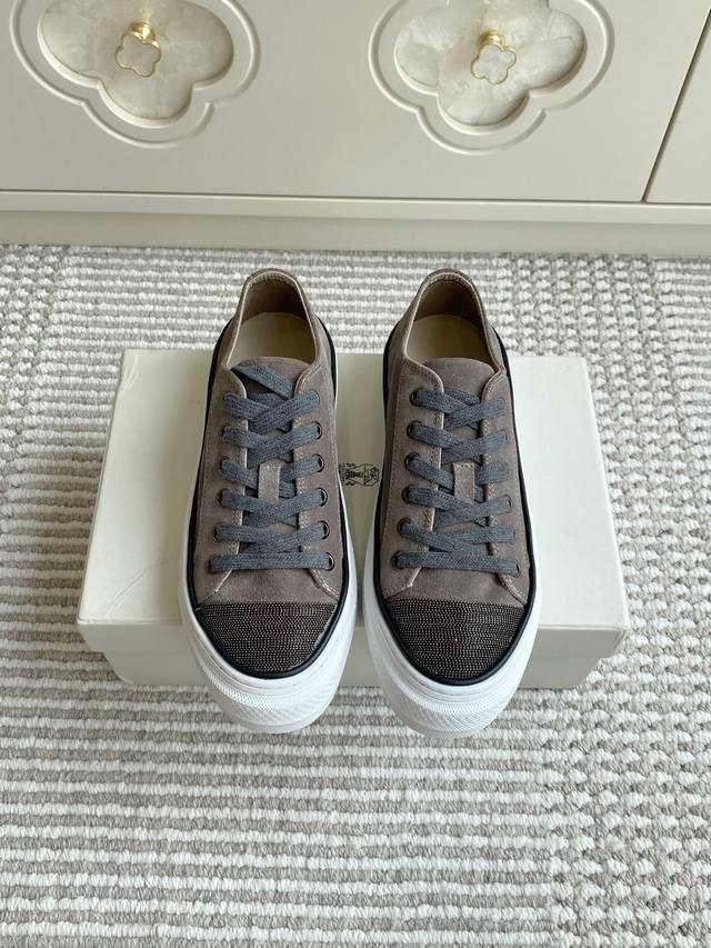 Brunello Cucinelli Bc thick-soled lace-up casual sneakers, classic and versatile