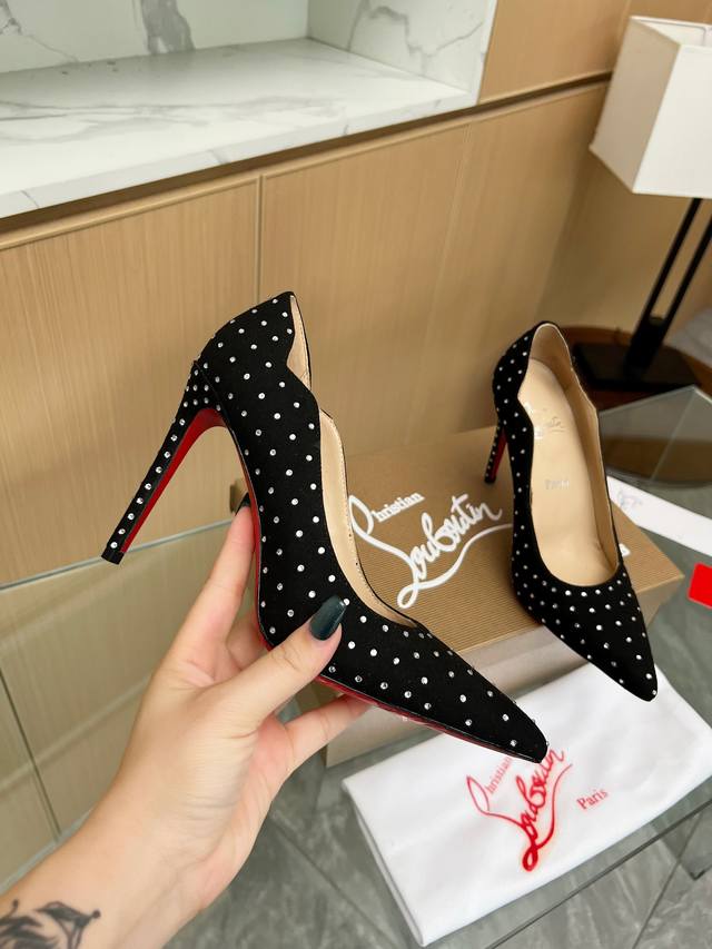 Christian Louboutin Cl red-soled shoes