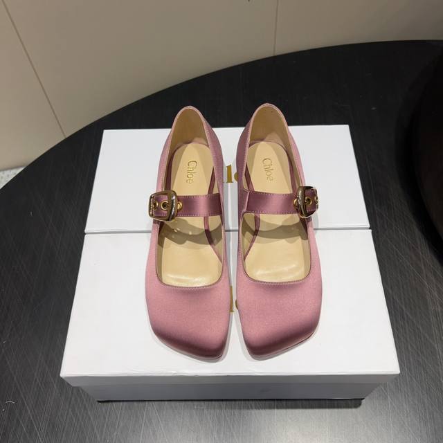 Factory: Exclusive, premium edition Chloe 2025Vs Spring/Summer new shoe collecti