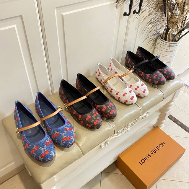 Factory price Pp old flower surface, blue denim surface, top quality, Louis Vuit
