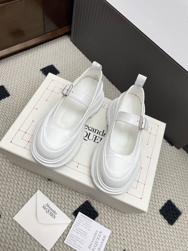 leather and fabric 380 top-tier version. AlexanderMcQueen Thick-soled Mary Janes