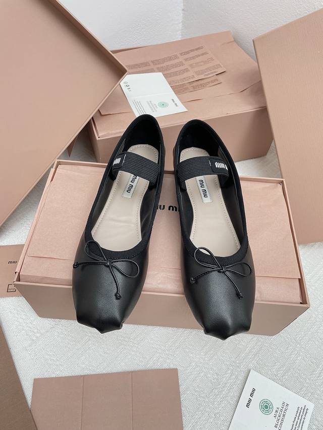 leather Miu Miu women's bow-decorated ballet flats from Dongguan. Original disas