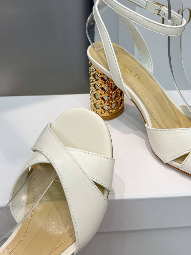 Factory Price Pp: Dior Dior Autumn and Winter New Icon Series Cylindrical Heel A