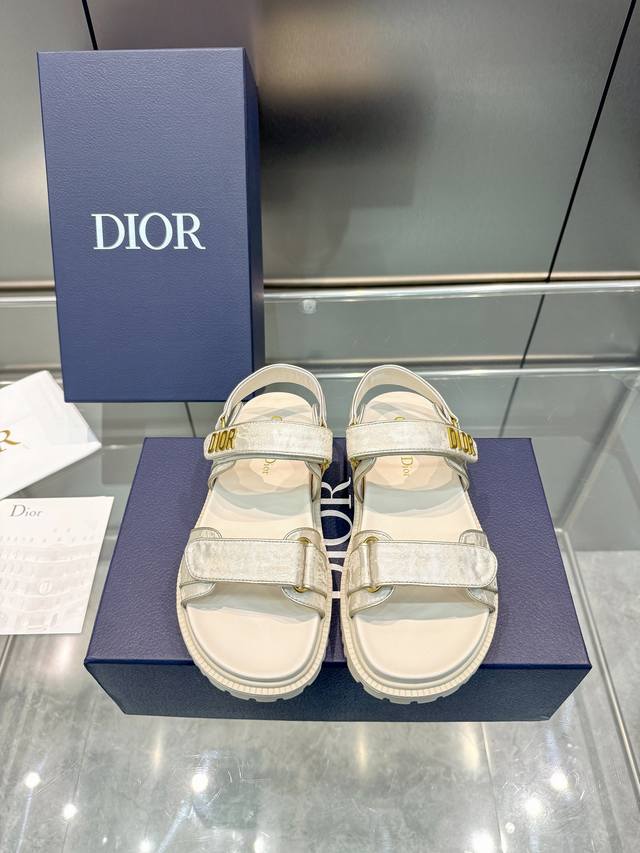 Factory Price: These Dioract canvas sandals are embellished with tassel trim for