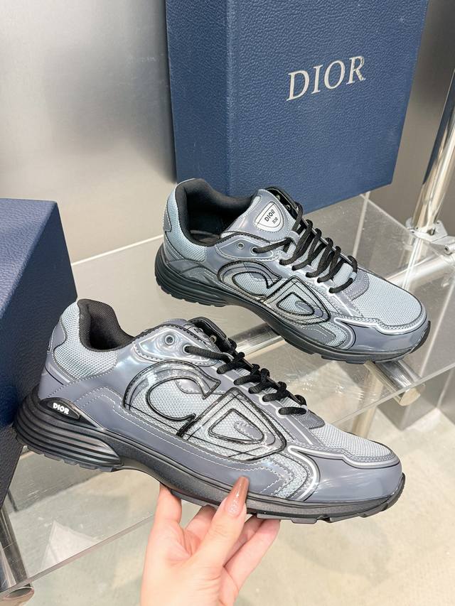 Factory Price: Brand new upgraded Dior B30 series dad sneakers. The new B30 snea