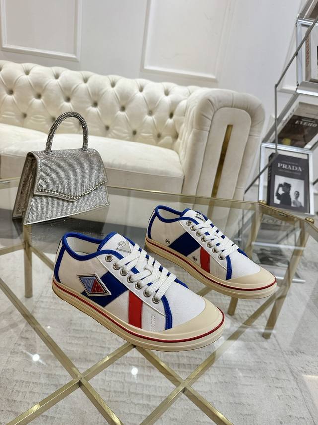 Botte Vene Bv25Ss New retro Eliot sneakers are now popular