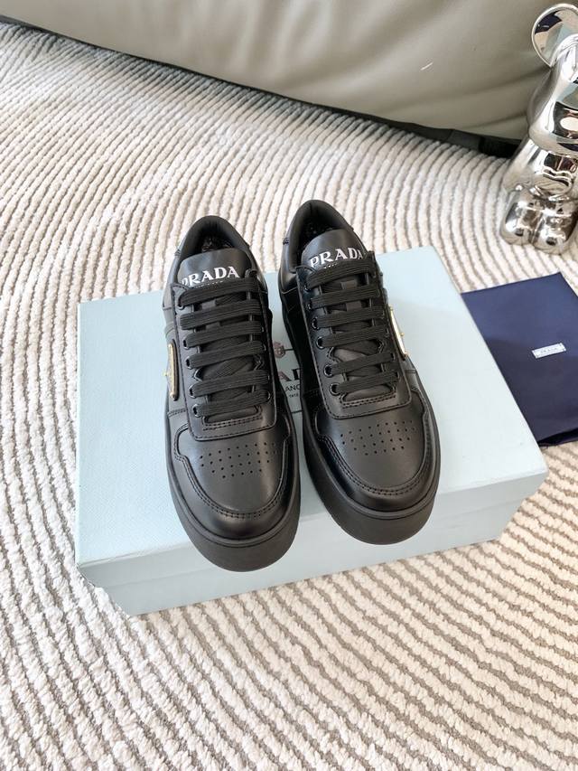 couple's Prada 22 new thick-soled white sneakers, casual sneakers. This sneaker