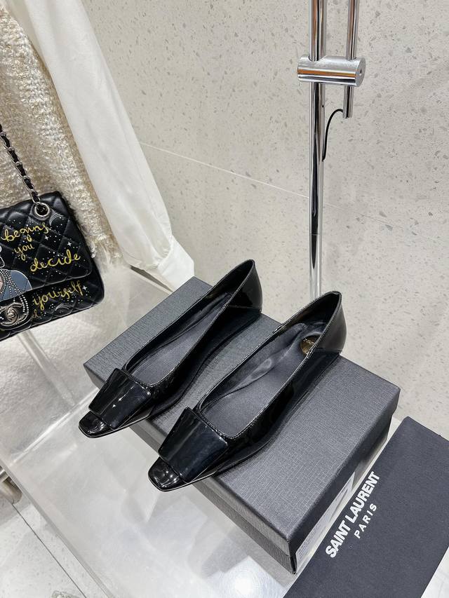 Saint Laurent 2025 Spring new top-quality Mary Jane flats! Only YSL understands