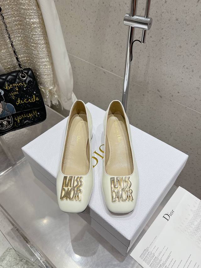 Miss Dior block-heeled square-toed pumps from the Dior Fall/Winter Haute Couture