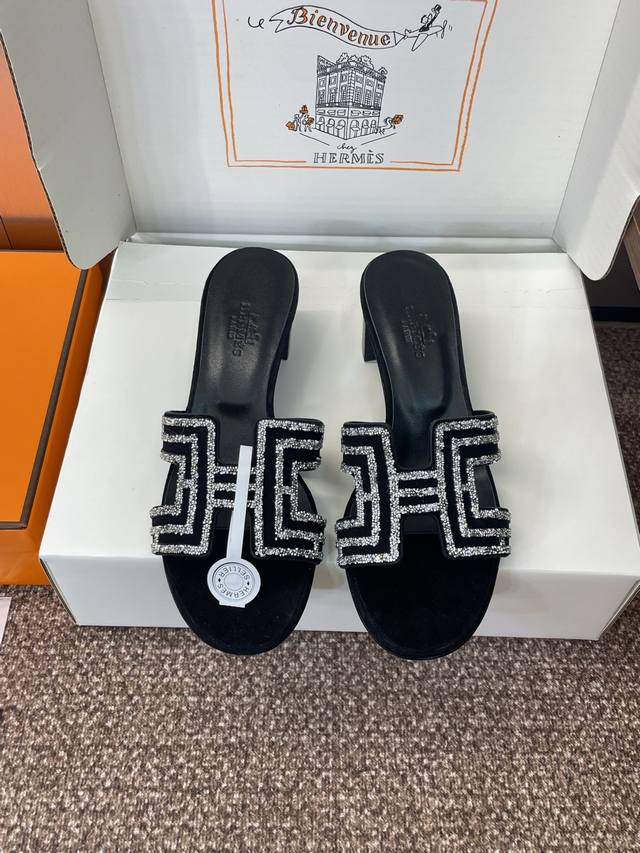Factory Price P Hermes Hermes H slippers are fashionable and versatile, super co