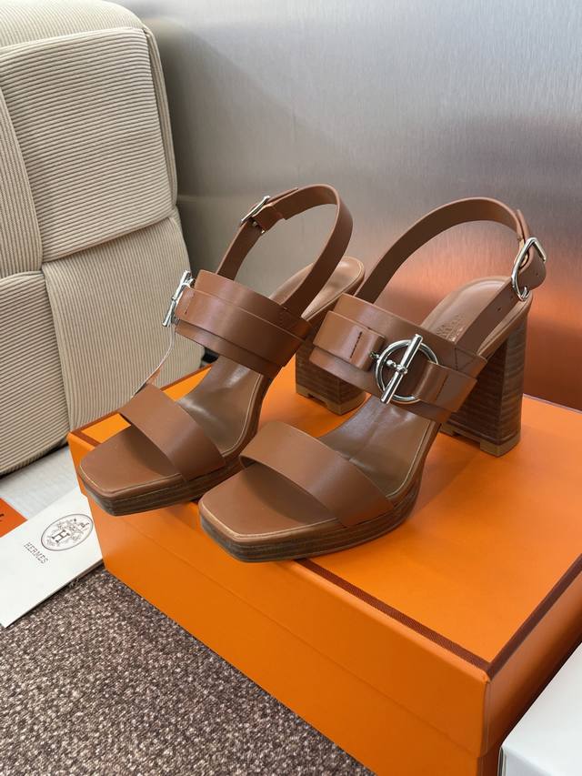 Factory Price P Hermes H's thick-heeled sandals are fashionable and versatile, s