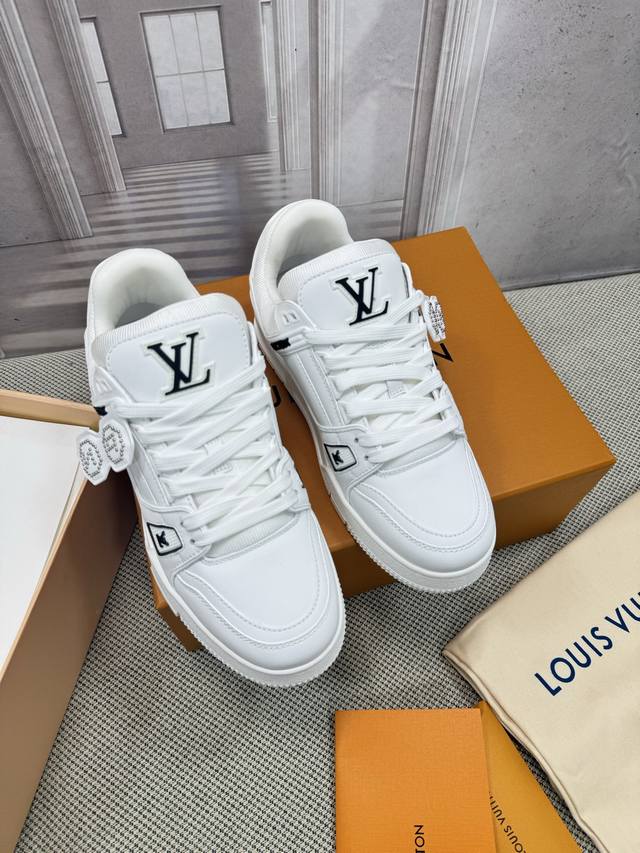 Lv-Trainer Louis Vuitton PK market all versions couples runway new basketball sn