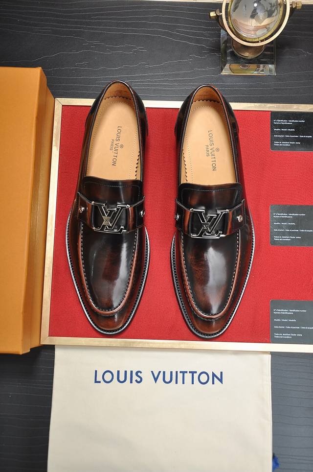 Lv's latest genuine leather business suit shoes with original cowhide lining are
