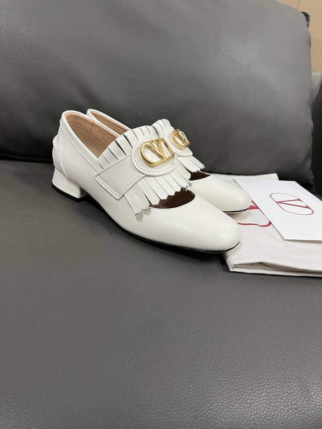 Purchasing agent-level Va*Le*Tino Hua*Tian* early spring runway new style - tass