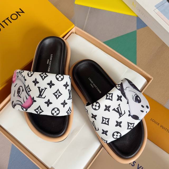 Louis Vuitton 2025Ss new Lv Pillow series couple's slippers with Velcro embossed