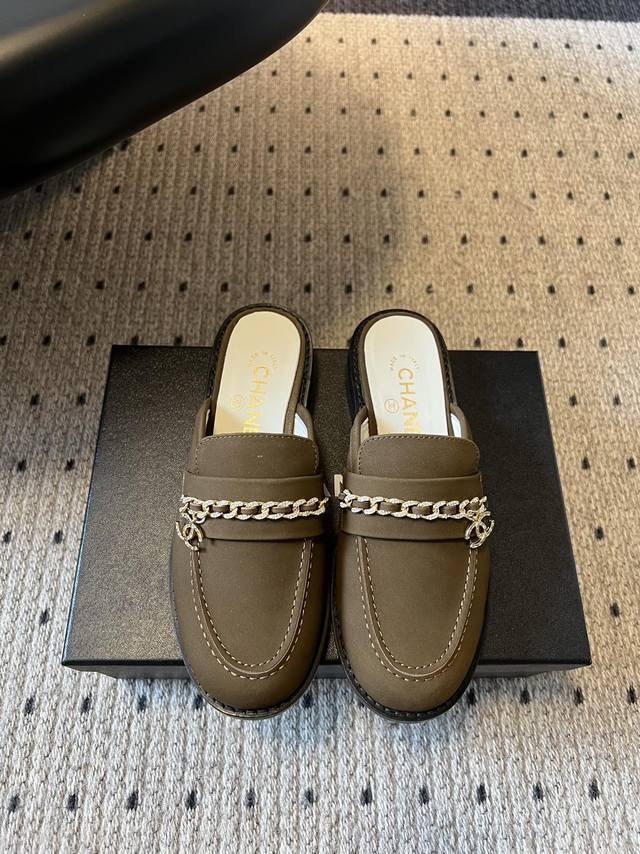 Chane* 25Ss new round-toe, half-slipper loafers are a must-have, trendy Chanel n