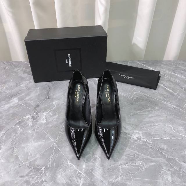 Factory Price P, Top-Quality Original Purchase, Saint Laurent High Heels and San