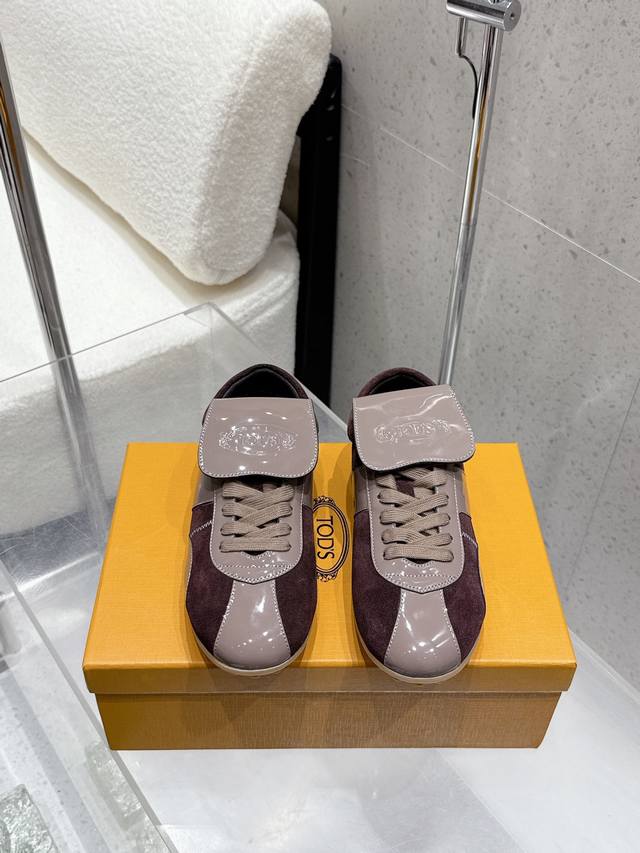 Top version Tods new casual sports shoes, Dexter shoes, white shoes Fabric: orig