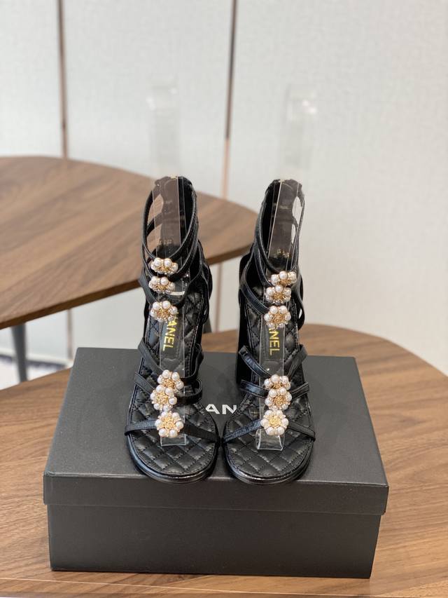 Sandals P Sandals and Boots Chanel 25Ss Pearl Camellia Block Heel Sandals (My Ow