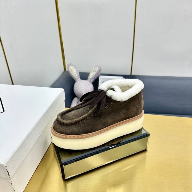 Prada 24 autumn and winter new style