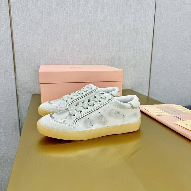 Miumiu new spring and summer white shoes original 1:1 development, the favorite