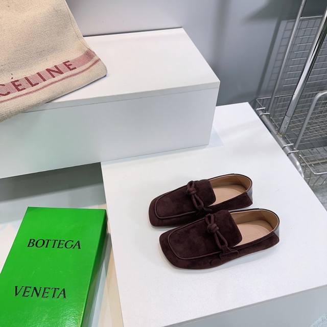 High-quality factory-made women's and men's shoes! Top-quality couple's pair! Bo