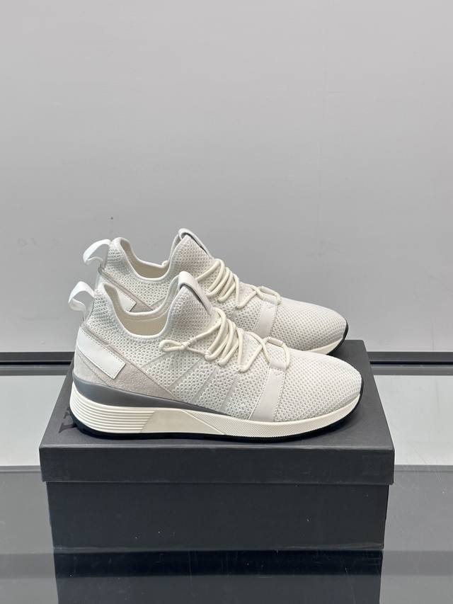 Zegna new men's casual shoes. Made from the same special stretch knit fabric as