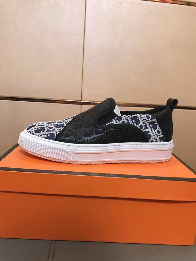 factory price Pp Dior new casual shoes, must be a hit, using the latest hot tren