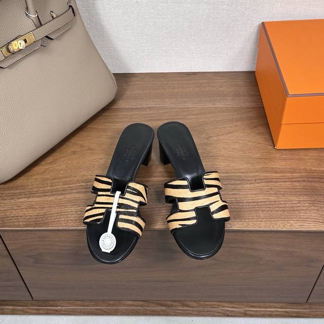 factory price P, Hermes Hermes H slippers Oran sandal series is fashionable and