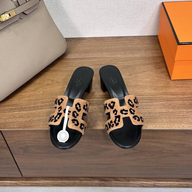 Factory Price P Hermes Hermes H slippers Oran sandal series is fashionable and v